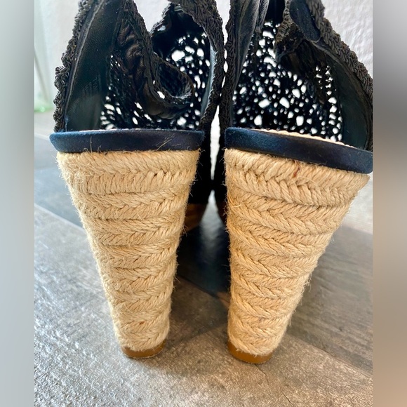 Vince Camuto Signature black platform espadrille sandals 7.5 - Picture 3 of 10